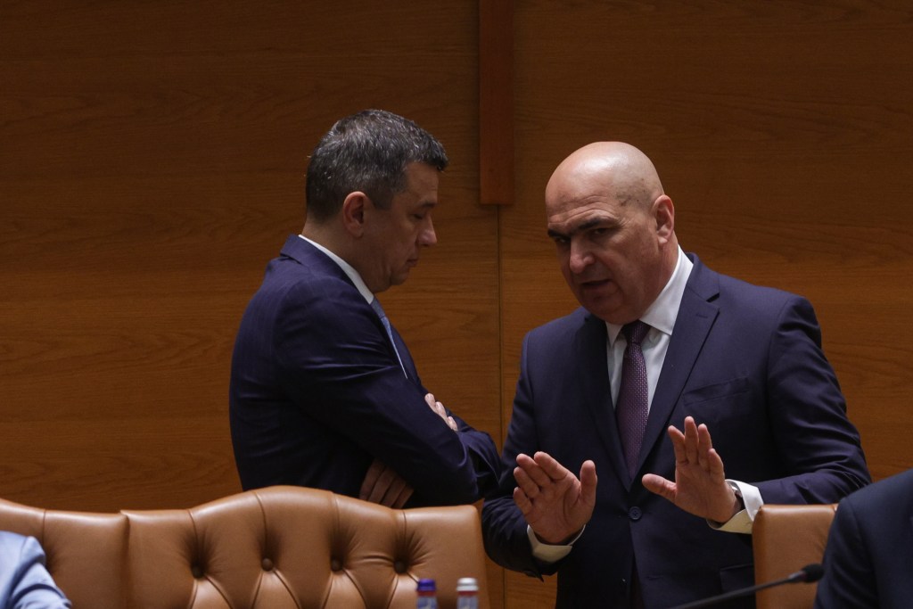 Sorin Grindeanu and Ilie Bolojan. Inquam Photos / Octav Ganea