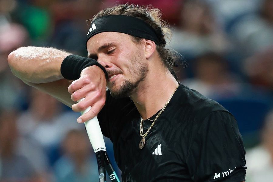 Alexander Zverev during the Shanghai 2025 tournament Photo: Guliver/GettyImages Alexander Zverev is tired of Boris Becker's criticism: