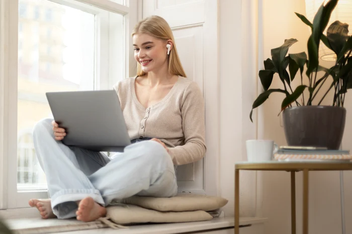 The future of hybrid and remote work is here, experts say. Photo: Freepik.com