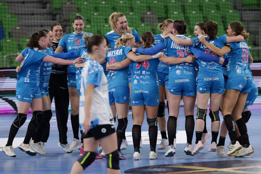 Adi Vasile, after the defeat of CSM Bucharest with Krim in the Champions League: 