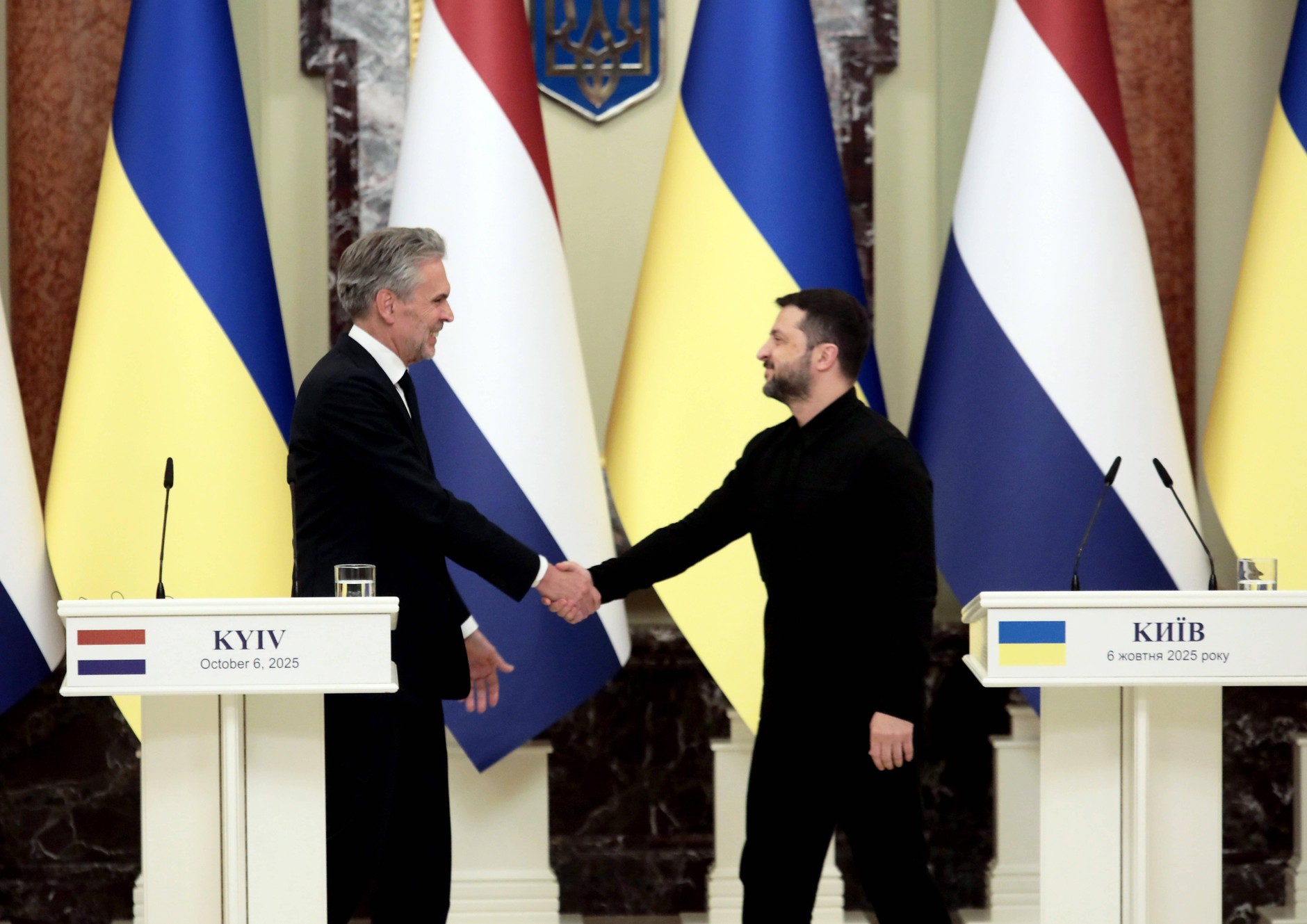 The President of Ukraine Wołodymyr Zelnski (on the right) and the Prime Minister of the Netherlands Dick Schoof (on the left) during a joint press conference, Kiev, Ukraine, October 6, 2025.