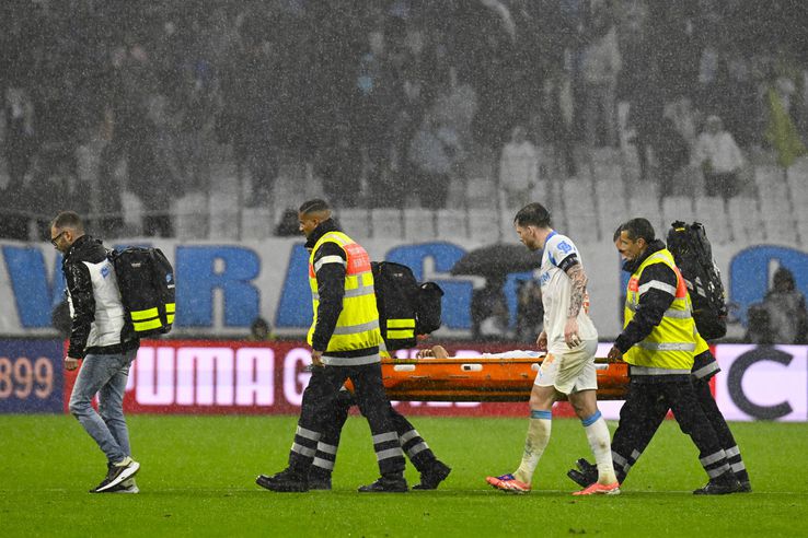 Bilal Nadir collapsed on the pitch in Marseille - Angers. PHOTO: Imago Images
