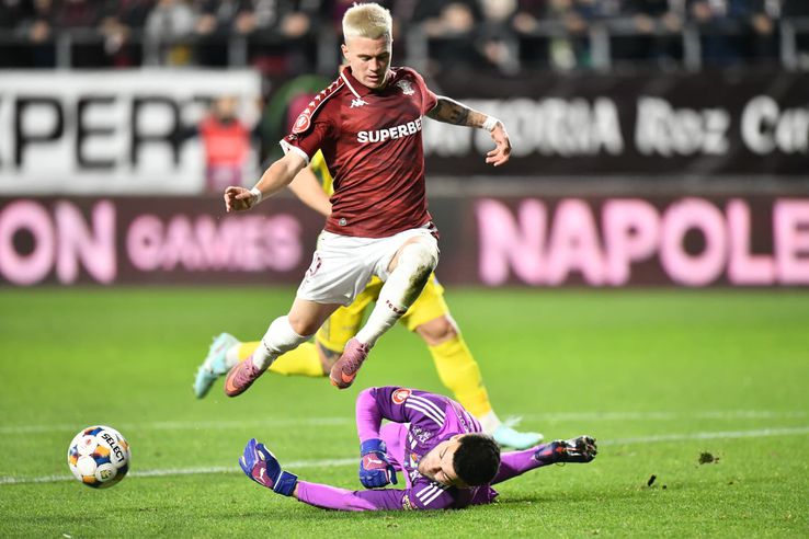 Rareș Pop, goal in Rapid - Unirea Slobozia. PHOTO: GSP.ro