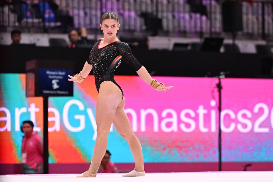 Denisa Golgotă, elegant on the ground PHOTO Imago Images Gymnast Denisa Golgotă, SHOCKING accusations after the World Championships: