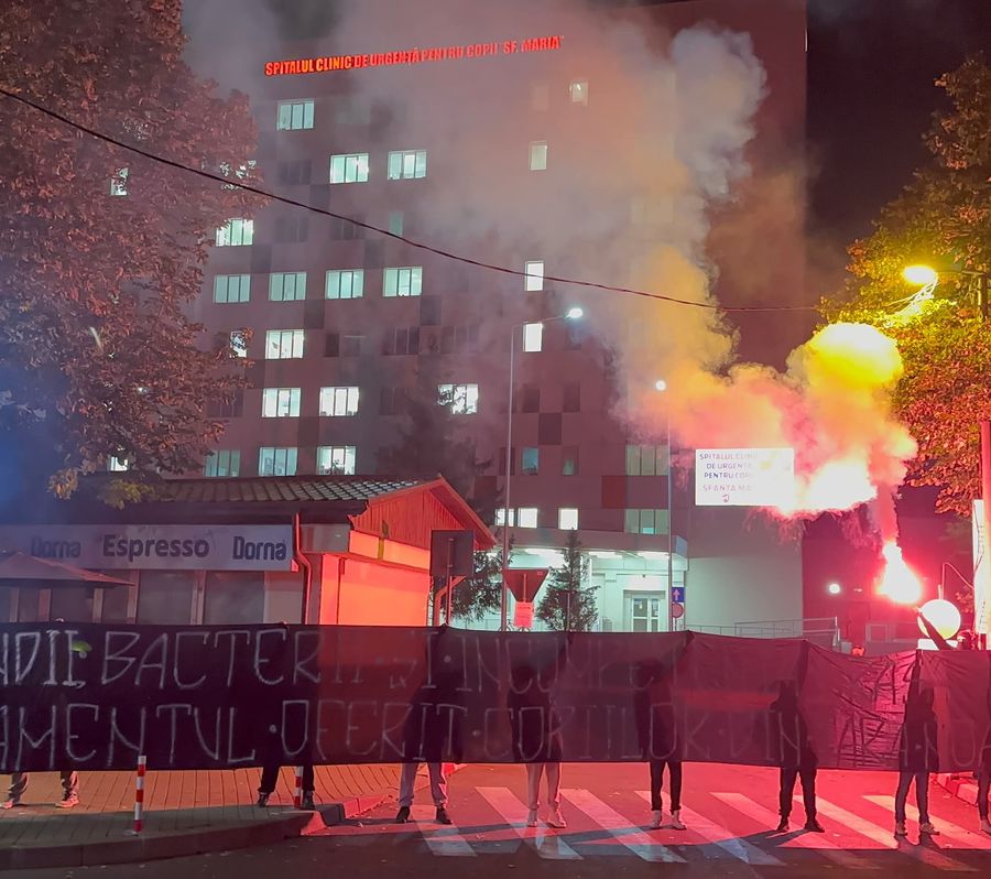 The ultras went out on the street to protest after the tragedy that shocked the whole of Romania: 