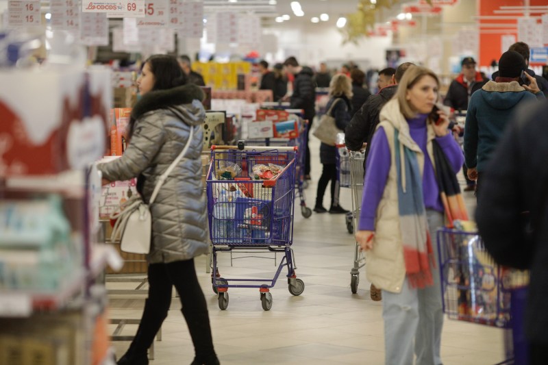 Supermarket in Romania. Inquam Photos / George Călin