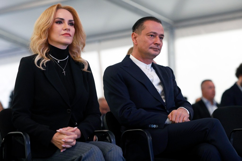 Gabriela Firea and Daniel Băluță. Photo: Inquam Photos / Mălina Norocea