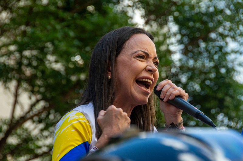 Video Maria Machado's first reaction after finding out she won the Nobel for Peace: