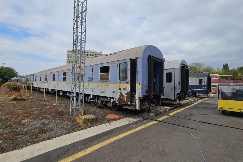 CFR Infrastructura comes with explanations in the train cancellation scandal. The state company says it has debts of 200 million lei and that there are problems with paying salaries