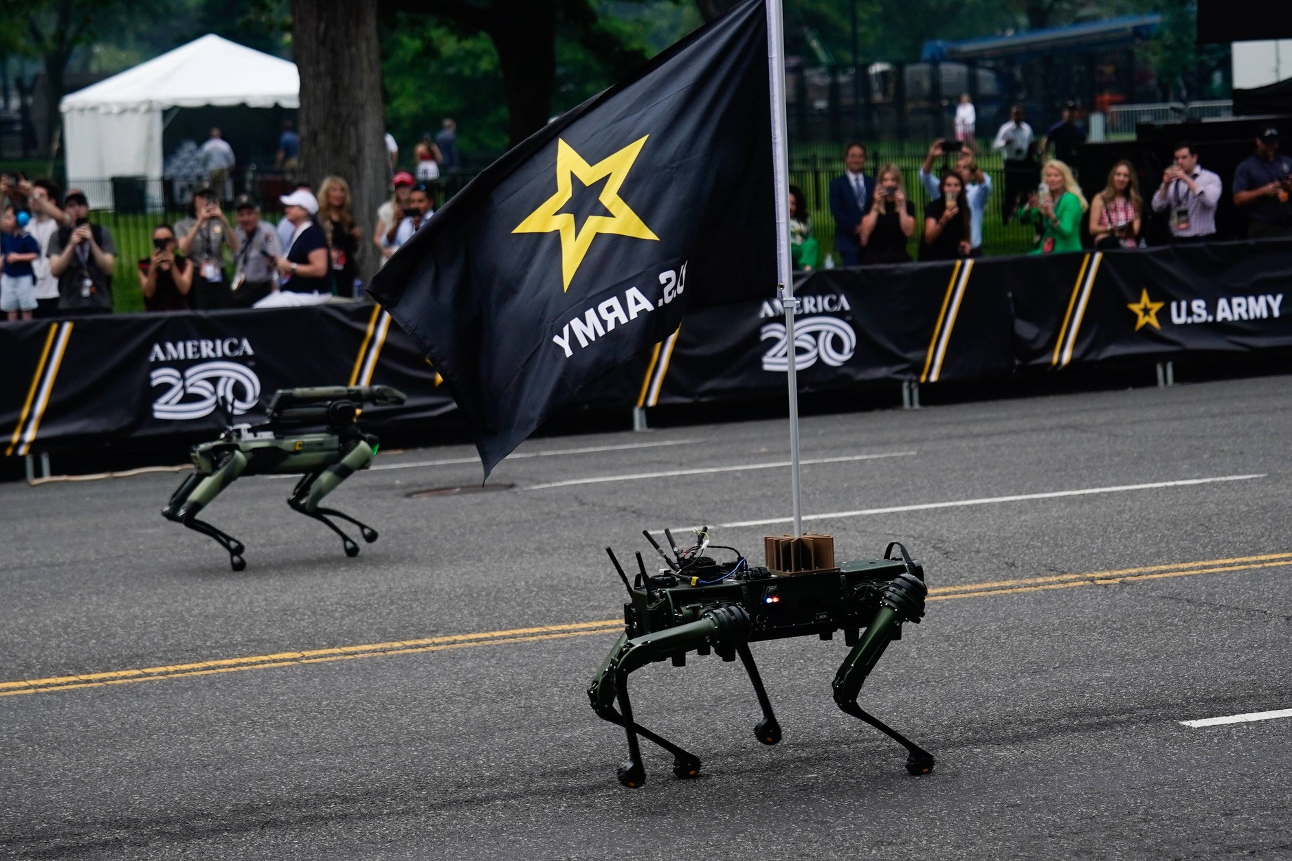 Four-legged robots during the parade celebrating the 250th anniversary of the founding of the US Army. Washington, June 14, 2025