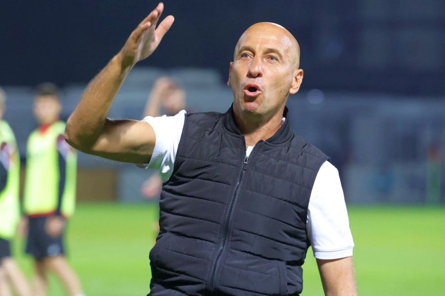 Ovidiu Burcă, on the verge of dismissing »Who is a favorite to take Sepsi