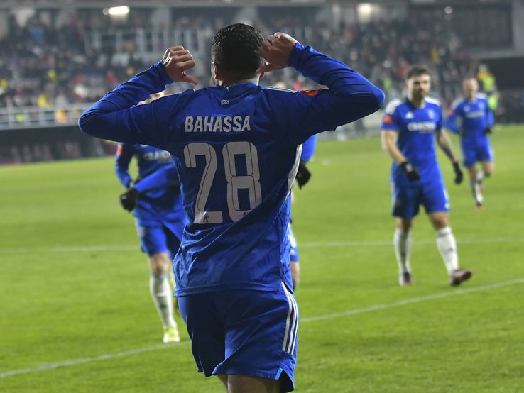 Yassine Bahassa, images from FCU Craiova period