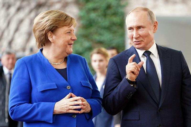 Angela Merkel and Vladimir Putin, photo: DPA Picture Alliance / Alamy / Alamy / Profimedia