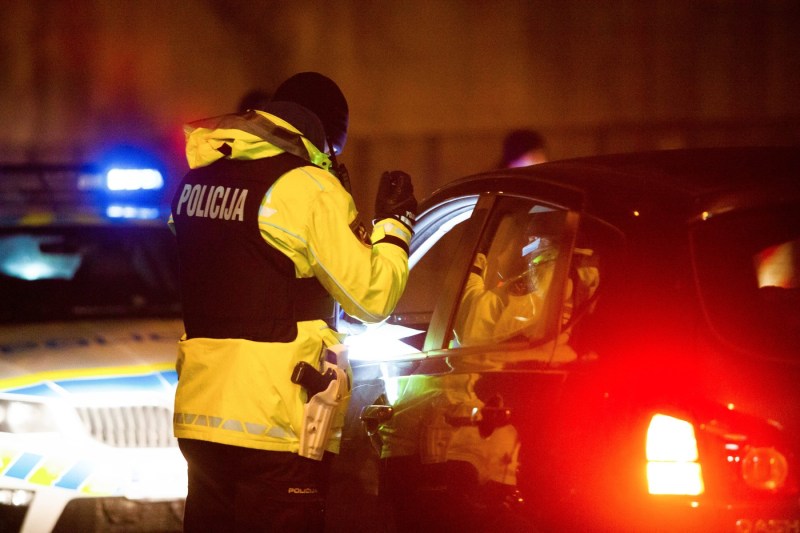 VIDEO Wave of indignation in Slovenia after the death of a man assaulted by a group of Roma. Two ministers resigned