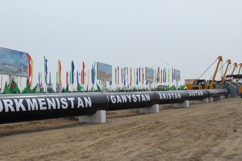Turkmenistan again offers its natural gas to Europe. 