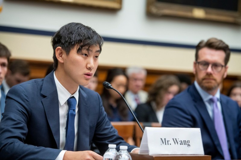 The researcher who became a billionaire at 24 explained why the laboratory working on
