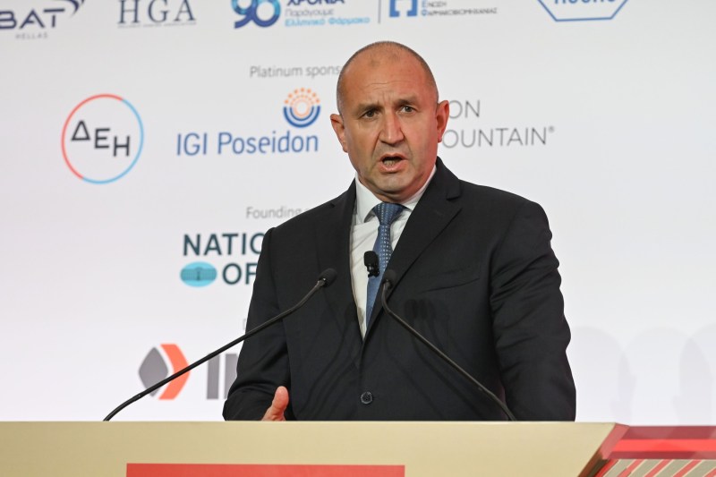 The Bulgarian Parliament withdrew to the President the authority to appoint the heads of security services