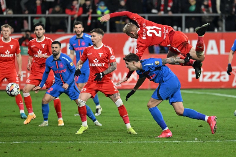 Superliga: FCSB hit: Why David Miculescu will not be able to play in the match with Metaloglobus