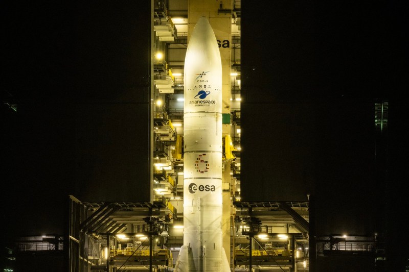 Europe wants to return to the space competition with a new rocket to rival with space X. ESE strategy change