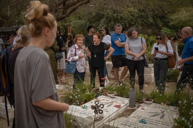Hamas attack on October 7th announced three hours before the Shin Bet service. Why didn't the law enforcement react