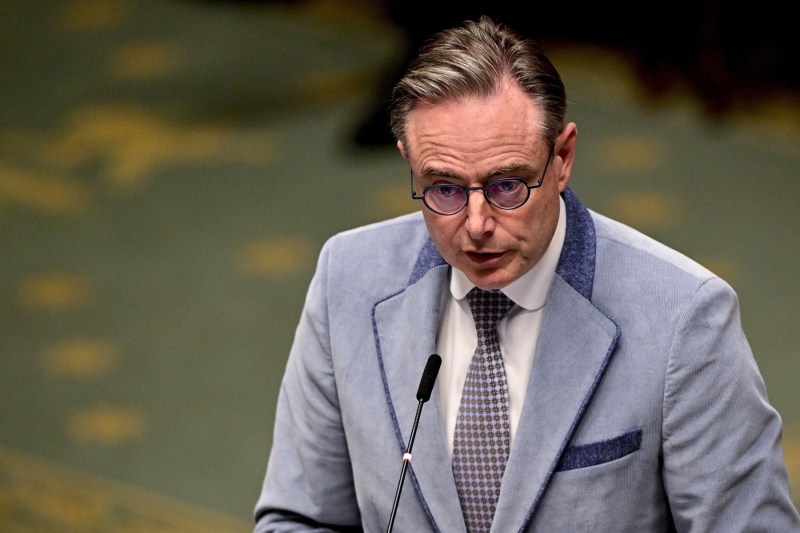The Prime Minister of Belgium, on the list of a group that aimed to assassinate him: 