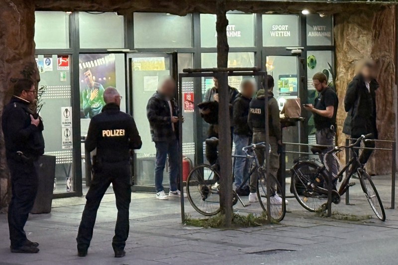 Armed attack in Germany, in a bookmaker. The police still seek the author