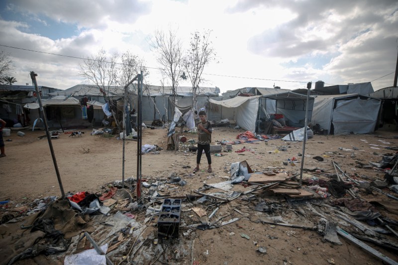 Israel announces that it resumes the truce in the Gaza Strip, after a night in which it killed dozens of Palestinians / Trump justifies the new attacks