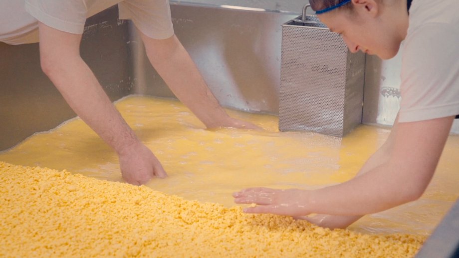 Red Leicester is a cheese that owes its fame to one dye