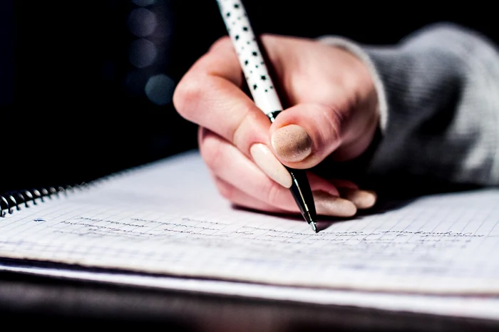 Handwriting is good brain training PHOTO: Pixabay