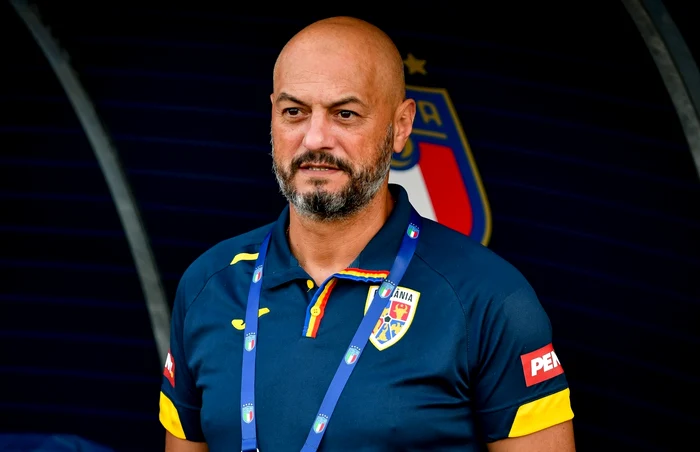 Cristi Dulca was a contract-free coach.