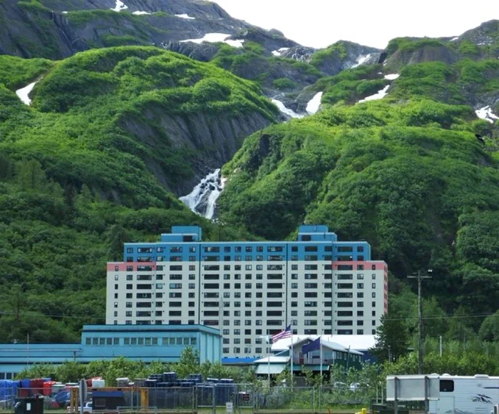 Begich Towers houses all 263 inhabitants of the city/ PHOTO: X