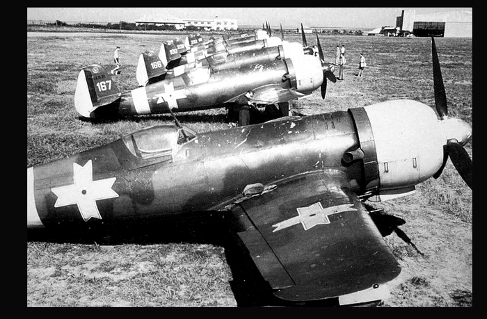 The powerful Romanian planes IAR-80 and IAR-81 PHOTO Historia