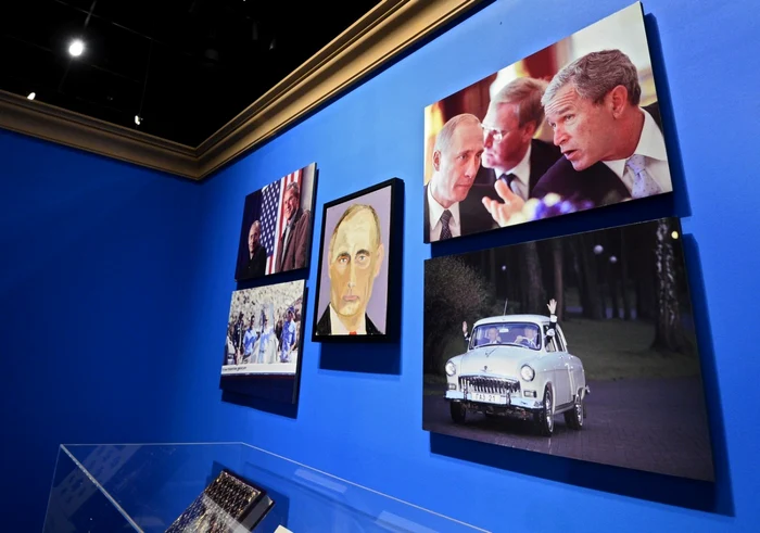 George W Bush paintings ARCHIVE PHOTO