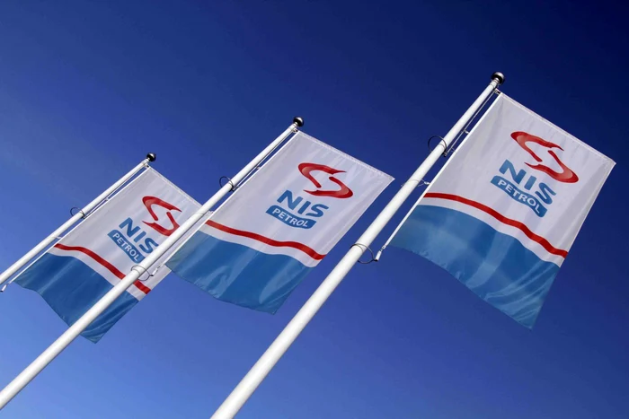 The Serbian government is analyzing the possibility of buying Naftna Industrija Srbije (NIS) from the Russians/FOTO:A