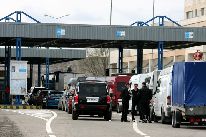 A truck full of weapons was discovered in Leușeni - Albita Customs. PHOTO: archive