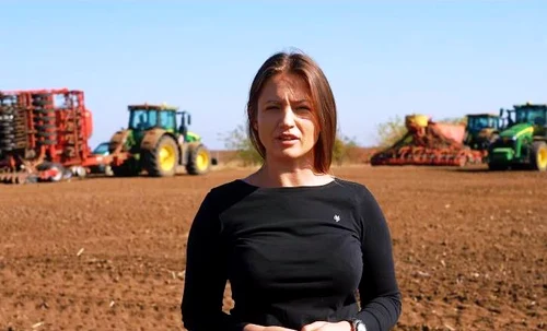 Ana Gabriela Clipici PHOTO video capture
