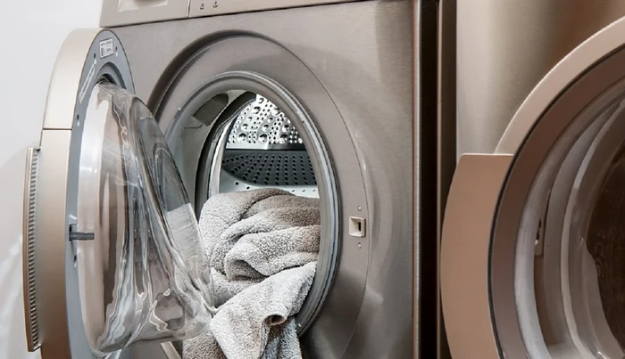 A little girl got stuck in the washing machine PHOTO: Archive