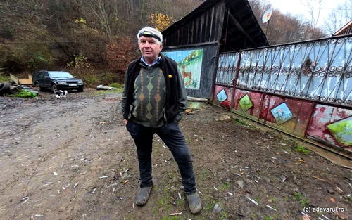 Eugen one of the few locals from Obârsia Photo Daniel Guță jpg