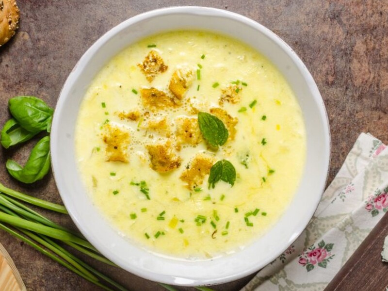 Make this incredibly delicious creamy chicken broth soup for lunch. Simple recipe