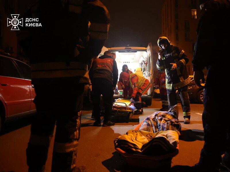 There are already two dead in Kyiv, some of the wounded are in hospitals. One of the main highways is blocked