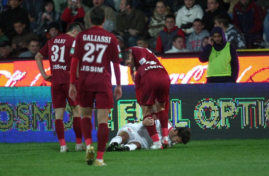 17 years have passed, but don't forget what Victor Pițurcă did to him: 