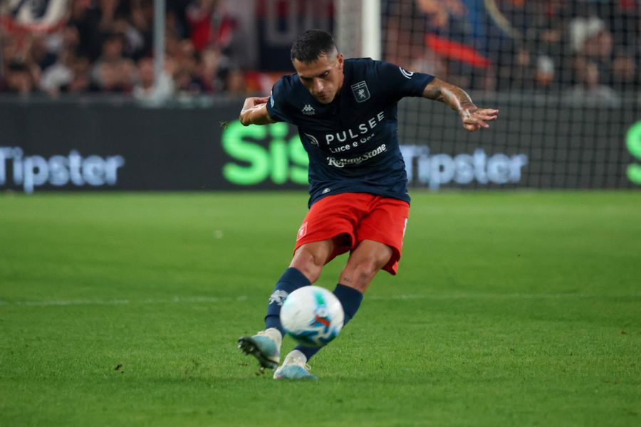 Nicolae Stanciu replaced Patrizio Masini at Genoa in the 69th minute of the match Genoa - Lazio 0-3 / Photo: Imago The reaction of the Italians to the non-call of Nicolae Stanciu » What does his new coach from Genoa think!