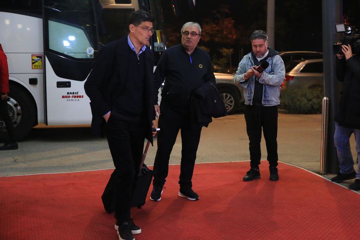 The arrival of the national team at the Zenica hotel Photo: Ionuţ Iordache (GSP)