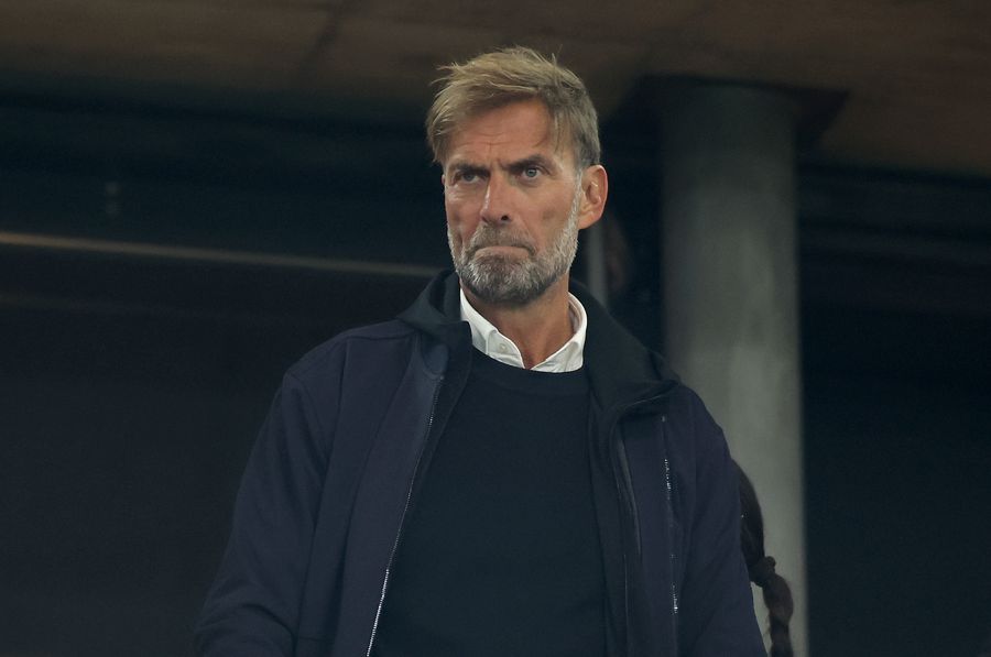 There is talk of replacing Arne Slot! Whoever is the favorite will take on Liverpool