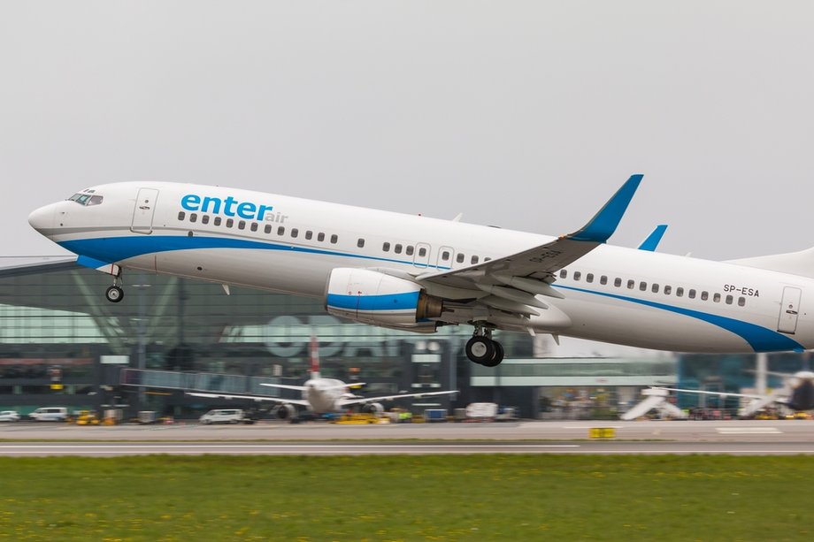 Enter Air plane
