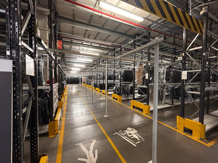Semi-automatic rack storage system in the DSV warehouse in Łozienica near Szczecin