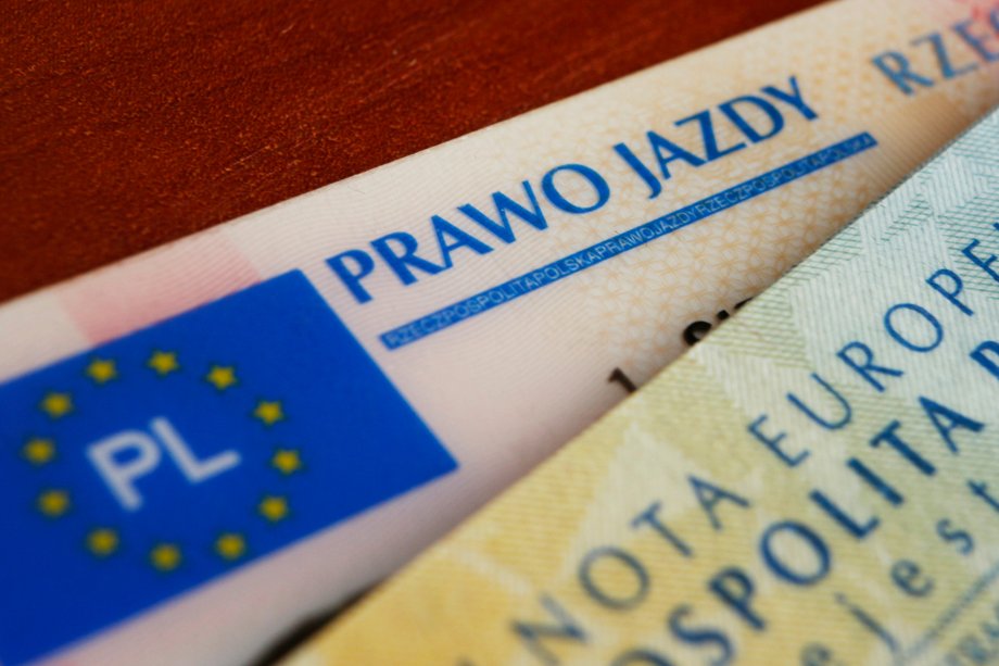 The number of senior drivers is growing. In Poland, people over 60 years of age currently constitute approximately 17%. population