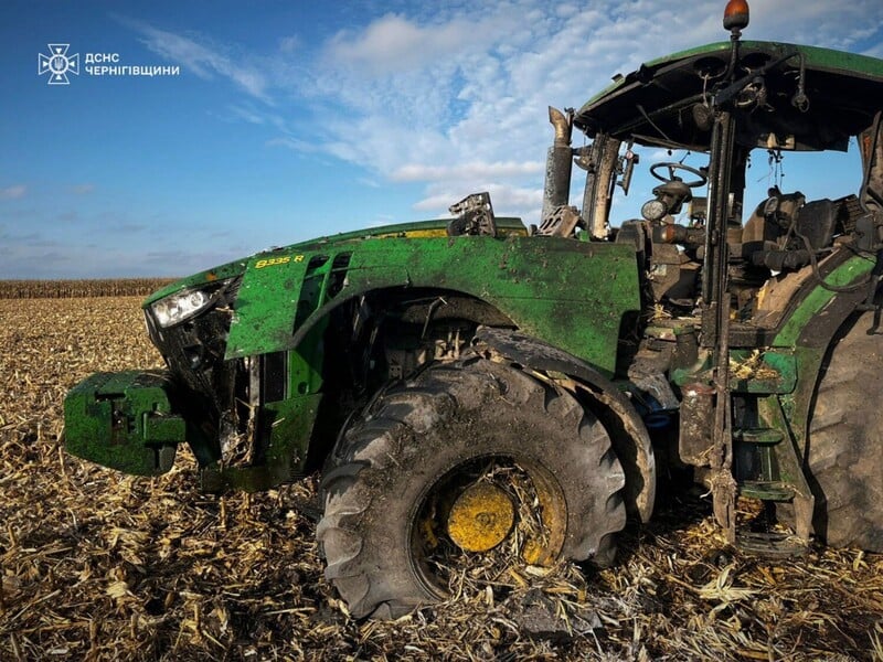During harvesting in the Chernihiv region, a drone detonated - two people died