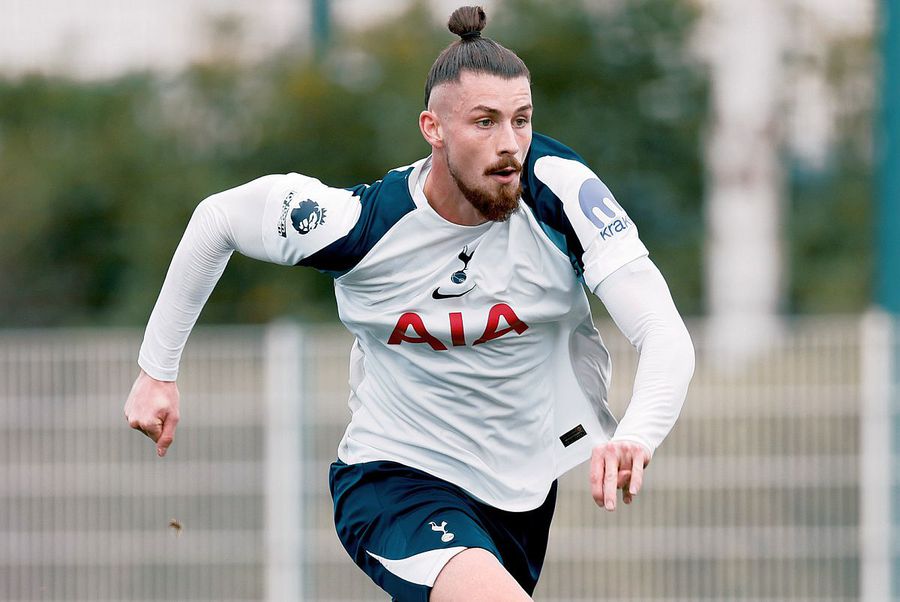 Who is Mihai Stoica waiting for back at the Romanian national team: 