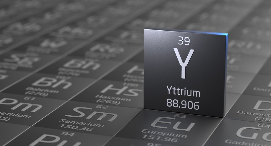 Yttrium is an element with an atomic weight of 88,906